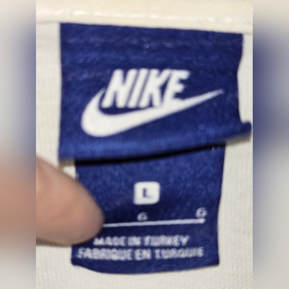 Nike Camo Logo Tee – White – Size L – Made in Turkey - Picture 6 of 9